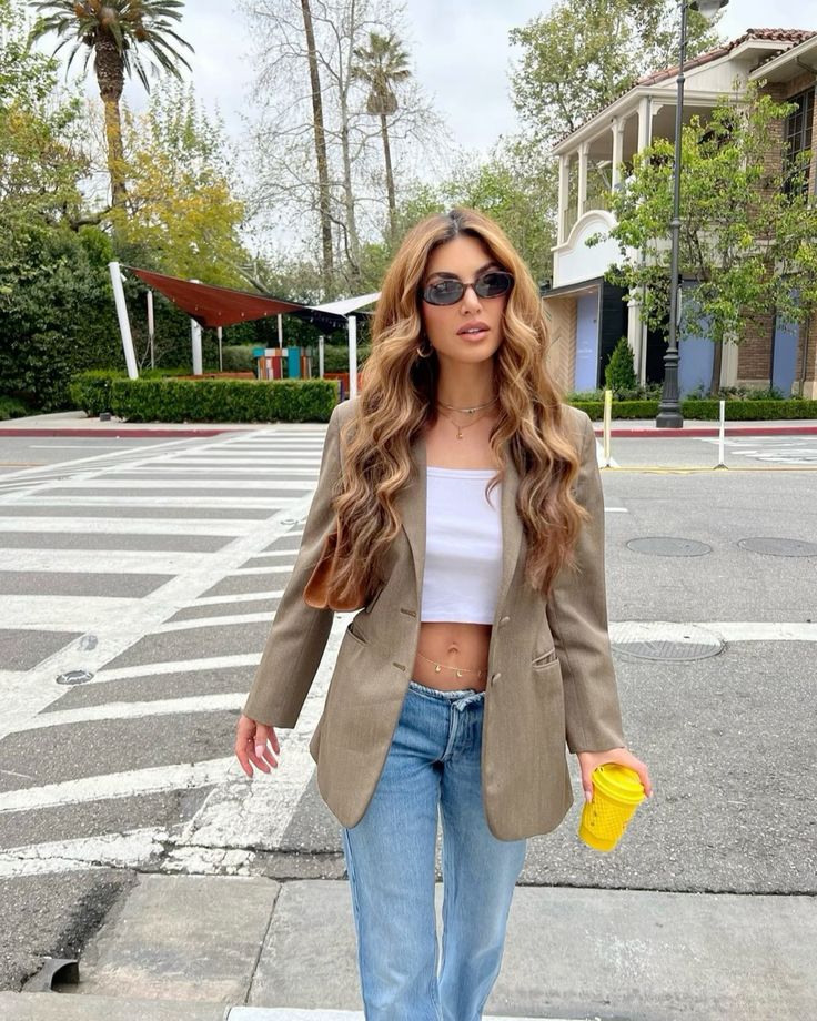 نگین میرصالحی شهوانی نگین میرصالحی شهوانی