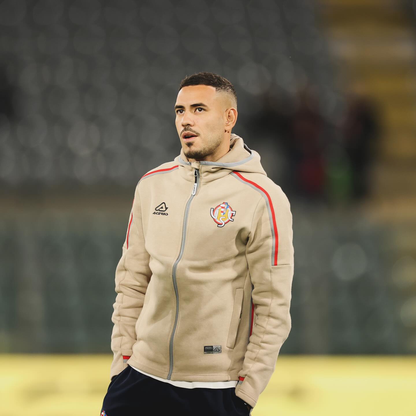 تونی سانابریا - فوتو فوتبال تونی سانابریا