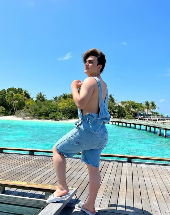 همکاری شهاب بلاگر با شادی کاتب همکاری شهاب بلاگر با شادی کاتب