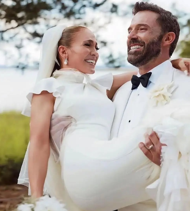 عکس جنیفر لوپز و بن افلک