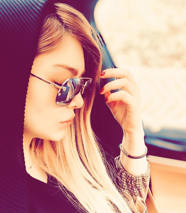 س کسی ایرانی