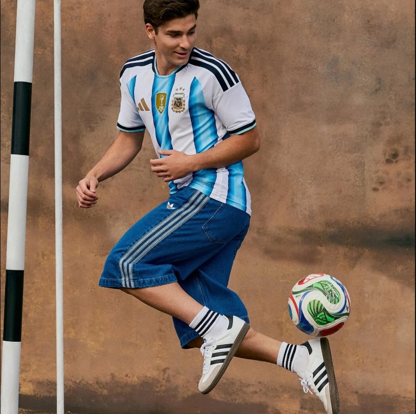 عکس جولین آلوارز 