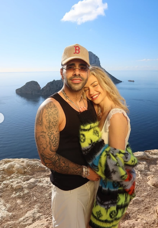 عکس همسر ساشا سبحانی عکس همسر ساشا سبحانی